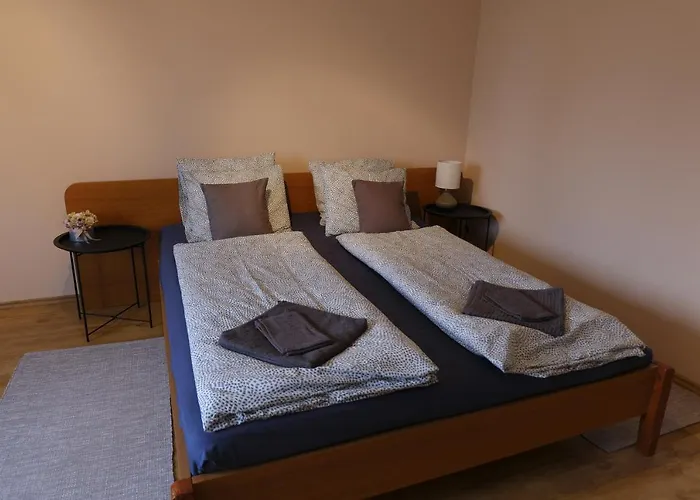 Апартаменты Kajari Apartmanhaz Balatonfokajar