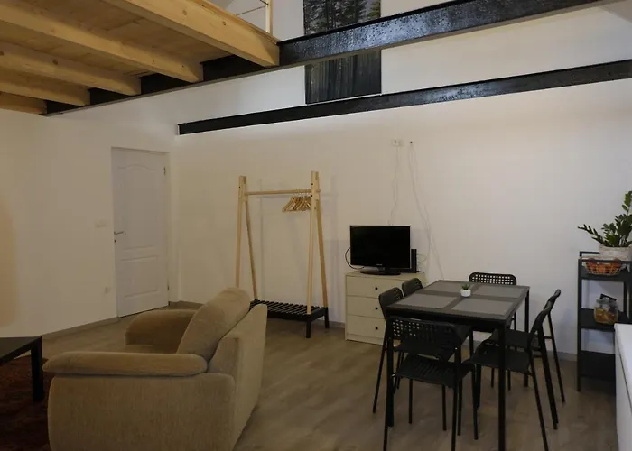 Апартаменты Kajari Apartmanhaz *